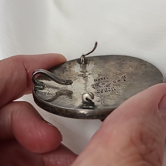 Vintage Mexican Sterling Silver Aventurine and Lapis Brooch - Picture 4 of 10